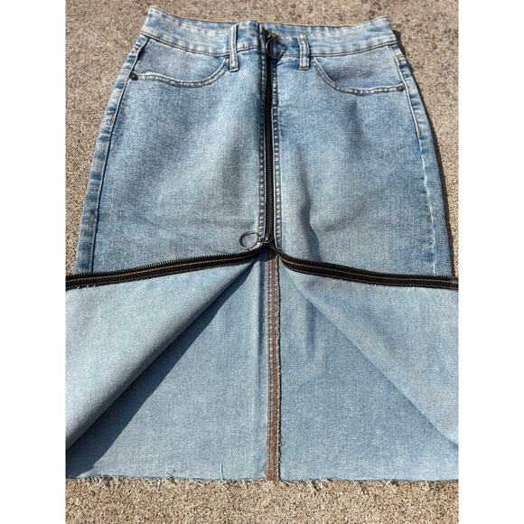 Wild Fable Skirt Women Size XS Light Wash Denim Front Back Full Zip Midi Grunge - Picture 2 of 6